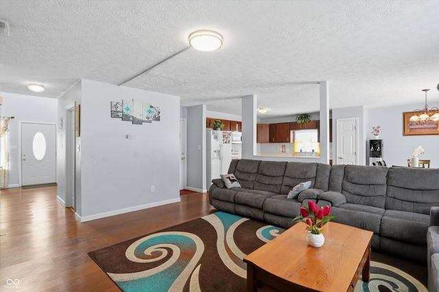 7231 Barnwell Place, Indianapolis, IN 46217