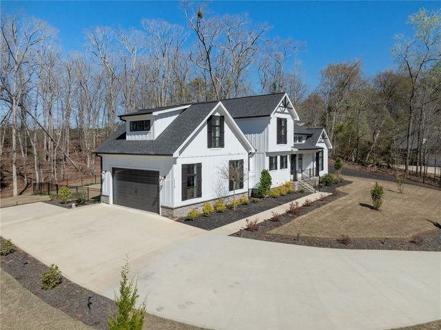 110 Royal Oaks Drive, Anderson, SC 29625