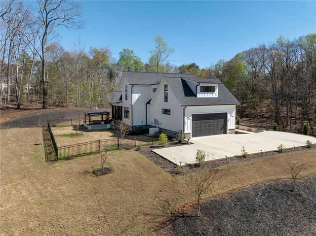 110 Royal Oaks Drive, Anderson, SC 29625