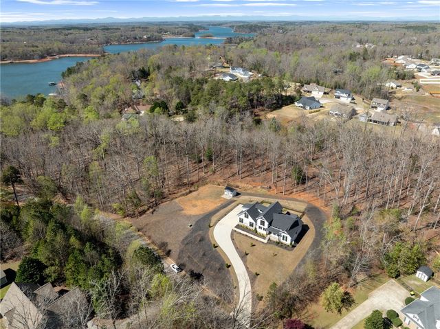 110 Royal Oaks Drive, Anderson, SC 29625