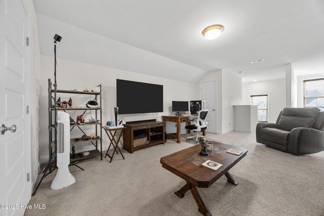 812 W Craftsman Way, Hampstead, NC 28443