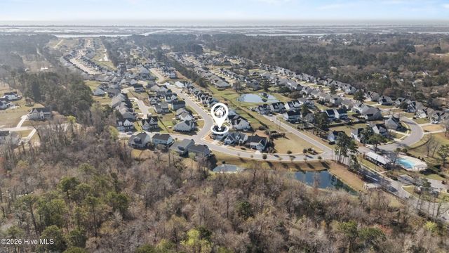 812 W Craftsman Way, Hampstead, NC 28443