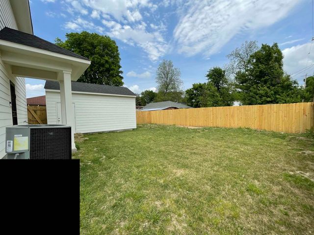 576 N CLAYBROOK ST, Memphis, TN 38104