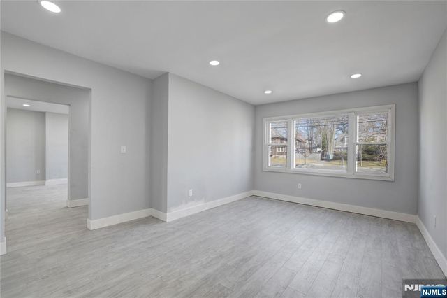 384 W Palisade Avenue, Englewood, NJ 07631