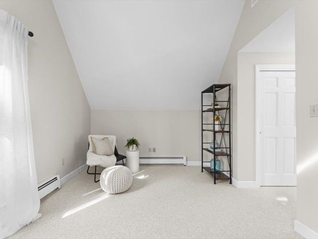 30 Alprilla Farm Rd, Hopkinton, MA 01748