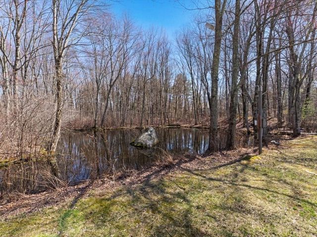 30 Alprilla Farm Rd, Hopkinton, MA 01748