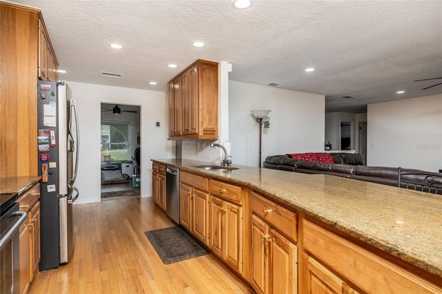 22481 SOUTHSHORE DRIVE, Land O Lakes, FL 34639