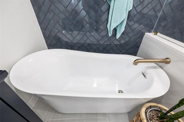 22481 SOUTHSHORE DRIVE, Land O Lakes, FL 34639