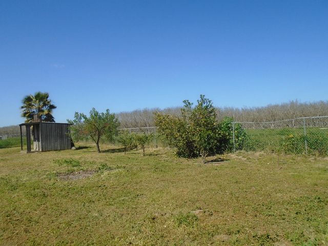 12066 Idaho Avenue, Hanford, CA 93230