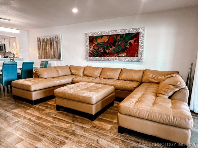 7020 Lakeshore Drive 20, Eufaula, OK 74432