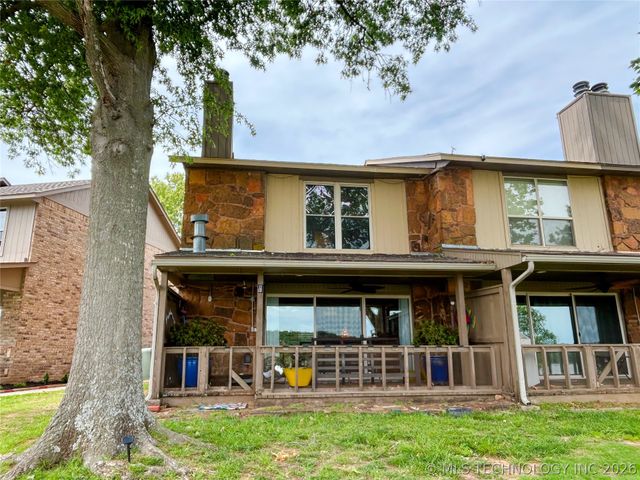 7020 Lakeshore Drive 20, Eufaula, OK 74432