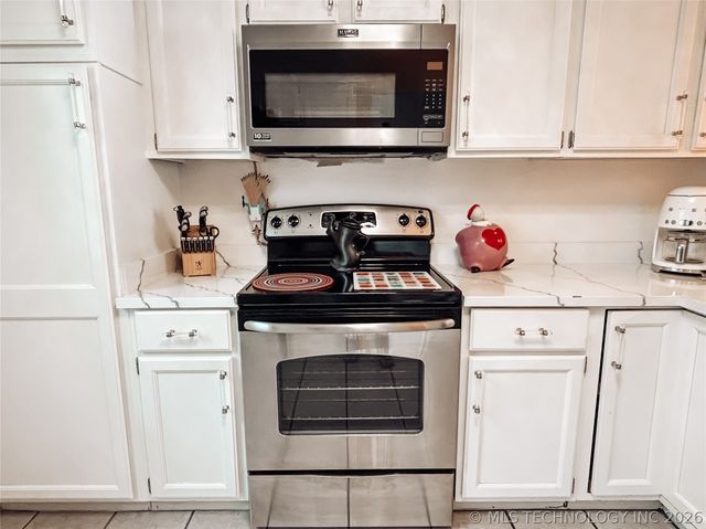 7020 Lakeshore Drive 20, Eufaula, OK 74432