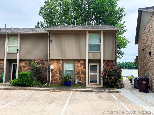 7020 Lakeshore Drive 20, Eufaula, OK 74432