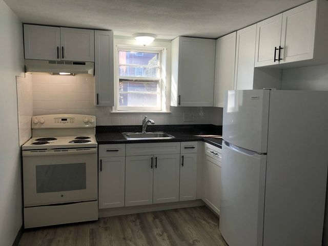 103 Trapelo 23, Waltham, MA 02452