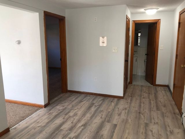 103 Trapelo 23, Waltham, MA 02452