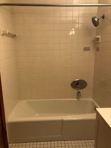 103 Trapelo 23, Waltham, MA 02452