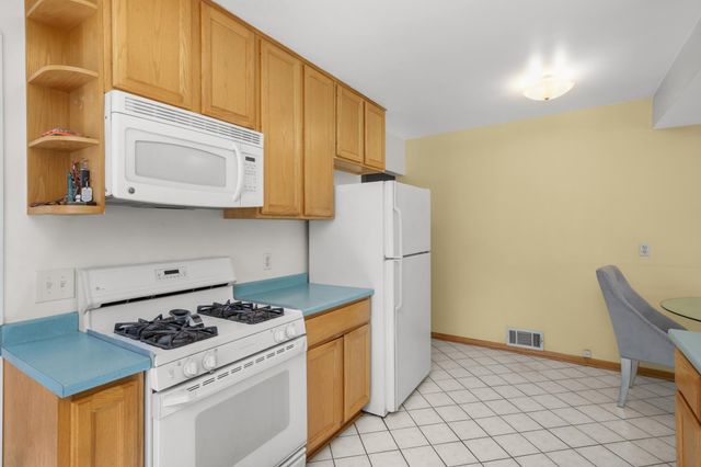 5330 Georgia Avenue N, Crystal, MN 55428