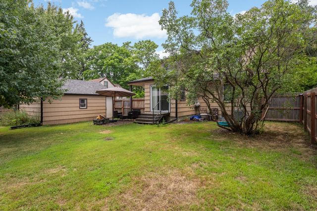 5330 Georgia Avenue N, Crystal, MN 55428