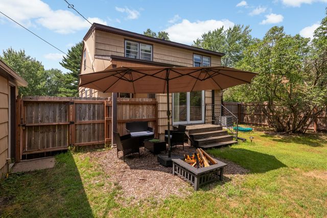 5330 Georgia Avenue N, Crystal, MN 55428