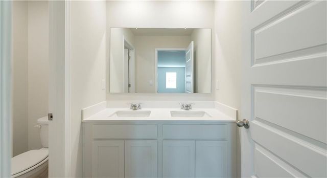 47 Weymouth Drive, Locust Grove, GA 30248