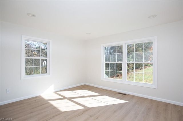 1063 Gunnell Road, Rural Hall, NC 27045