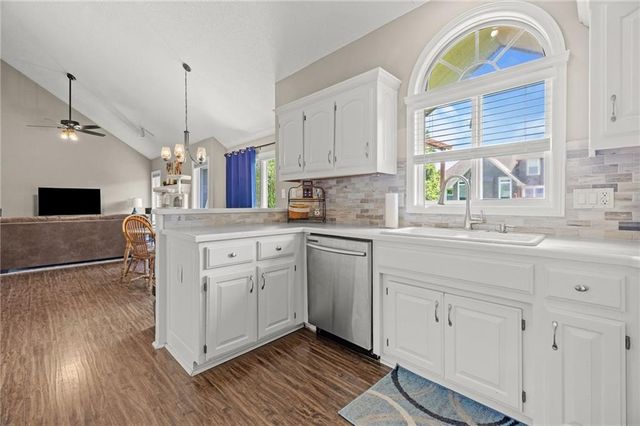 3911 NE 79th Street, Kansas City, MO 64119