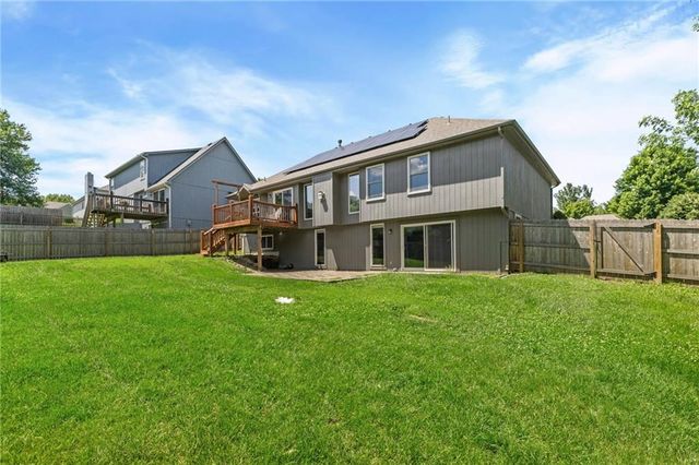 3911 NE 79th Street, Kansas City, MO 64119