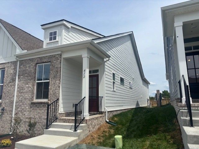 412 W Stonehaus Xing, Antioch, TN 37013