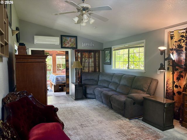 19921 WHALESHEAD Rd OV9, Brookings, OR 97415