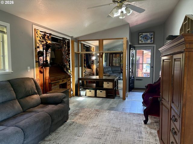 19921 WHALESHEAD Rd OV9, Brookings, OR 97415