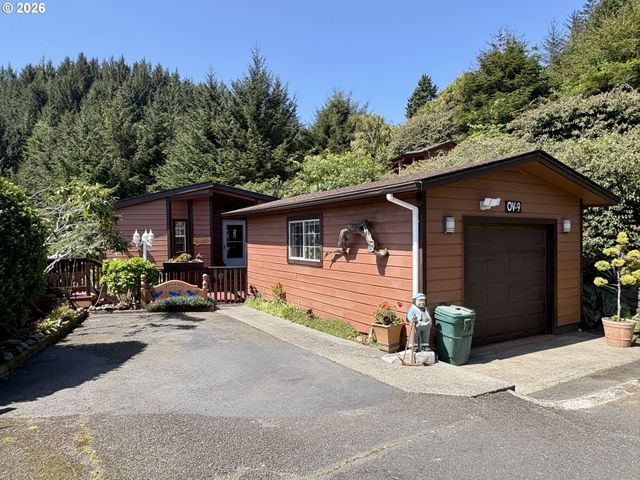 19921 WHALESHEAD Rd OV9, Brookings, OR 97415