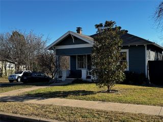 1802 Seevers Avenue, Dallas, TX 75216