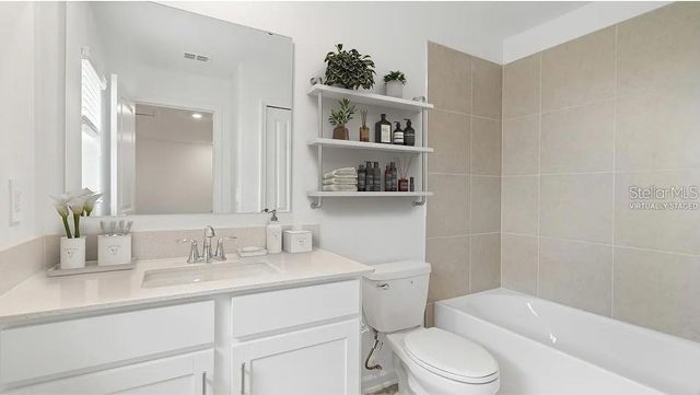 2228 RED SUN STREET, Apopka, FL 32703