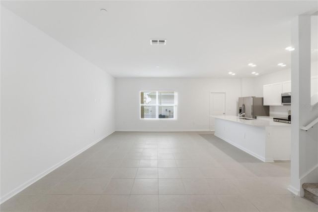 2228 RED SUN STREET, Apopka, FL 32703