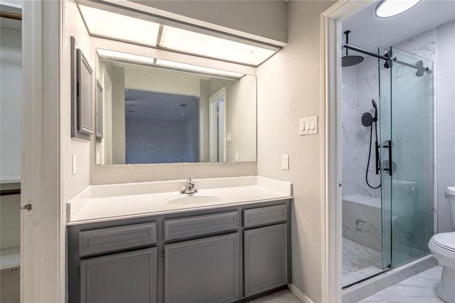 10215 Kirkwren Drive, Houston, TX 77089