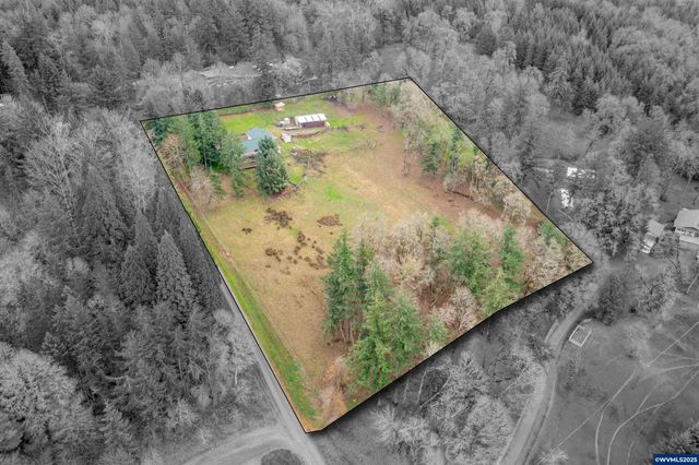 33844 Sunnyview Dr NE, Albany, OR 97322