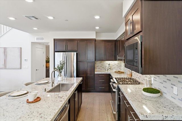 3709 Innovation Way 1008, Fremont, CA 94538