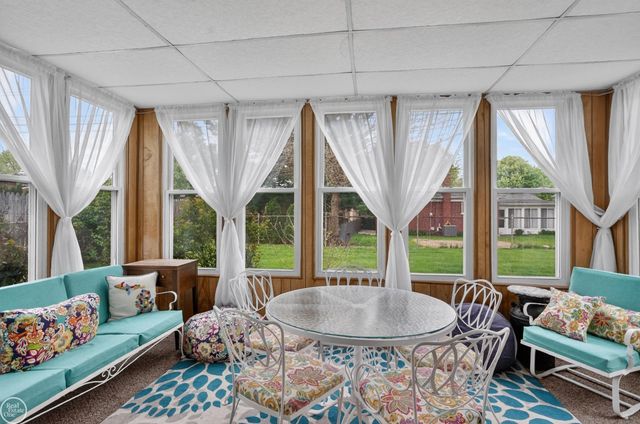 42159 Mac Rae Drive, Sterling Heights, MI 48313