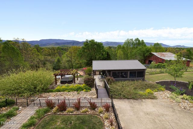 1180 Keller Road, Afton, TN 37616
