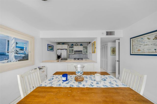 465 Ocean Dr 708, Miami Beach, FL 33139