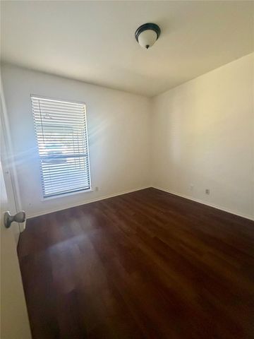 8105 S 1st ST B, Austin, TX 78748