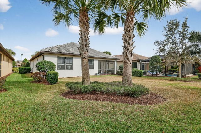 540 SE Monet Drive, Port St. Lucie, Port St Lucie, FL 34984