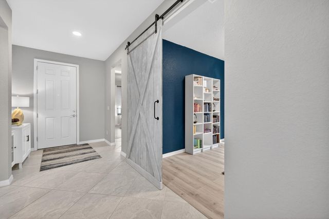 540 SE Monet Drive, Port St. Lucie, Port St Lucie, FL 34984