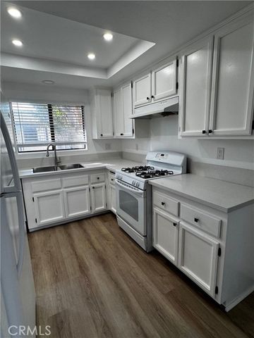 1999 Maple 202, Costa Mesa, CA 92627