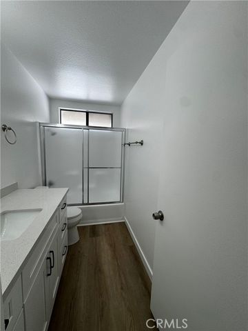 1999 Maple 202, Costa Mesa, CA 92627