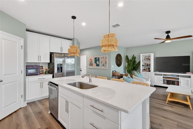 222 EAGLE HARBOR WAY, Daytona Beach, FL 32124