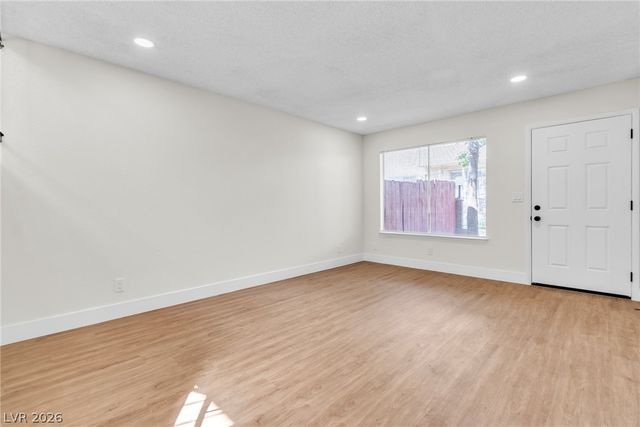 2256 Tall Pine Drive, Las Vegas, NV 89108