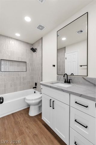 2256 Tall Pine Drive, Las Vegas, NV 89108