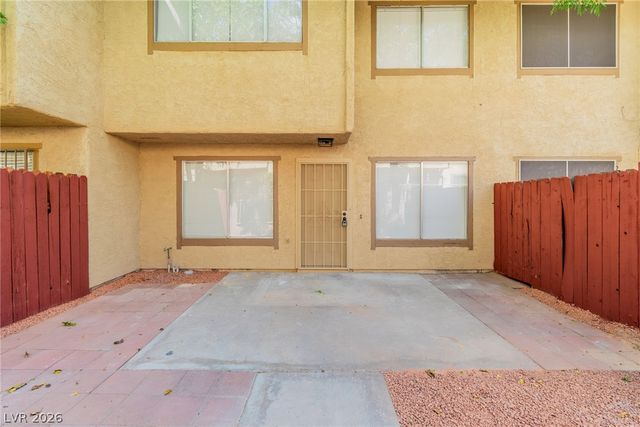 2256 Tall Pine Drive, Las Vegas, NV 89108