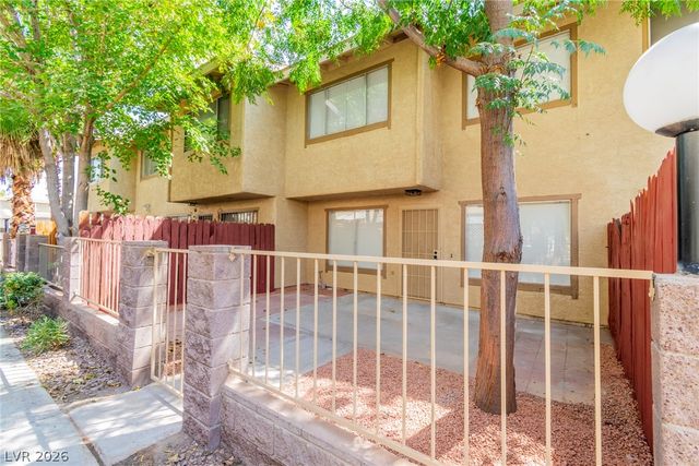 2256 Tall Pine Drive, Las Vegas, NV 89108